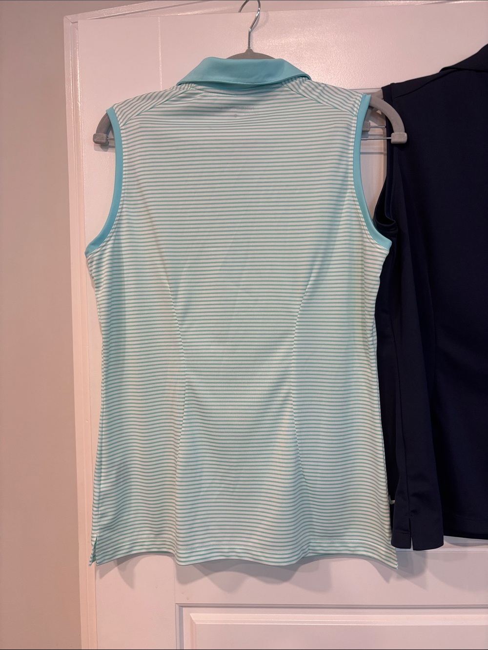 Nike Women’s Navy and Mint Sleeveless Polo Tank Tops (2-Pack) - Picture 5 of 8